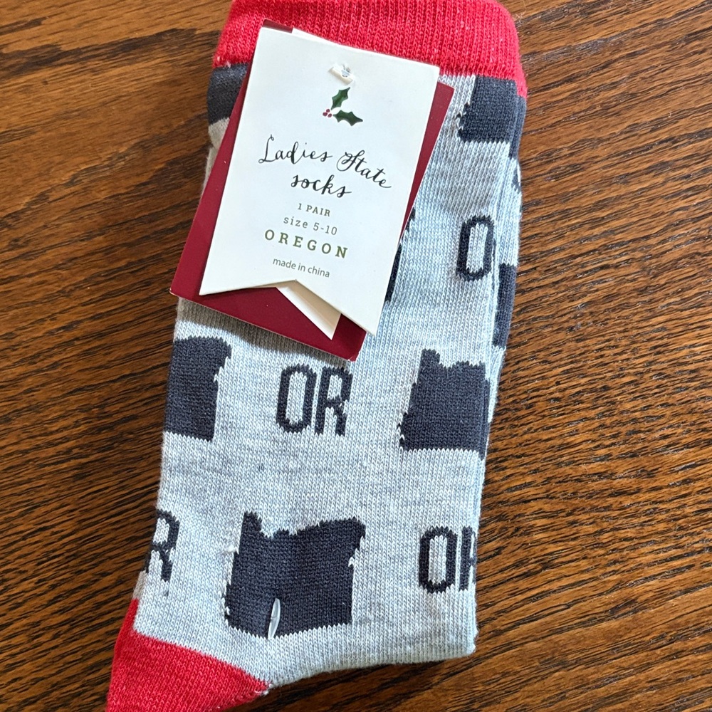 Oregon State Socks - Red and Gray